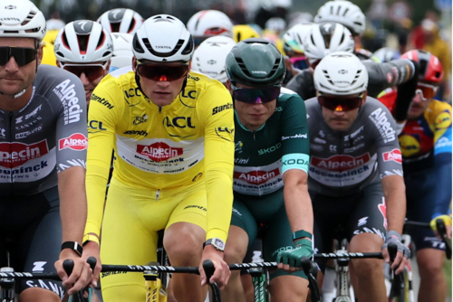 El ciclista van der Poel logró conservar el maillot amarillo en la tercera etapa del Tour de Francia. (Foto: AFP)