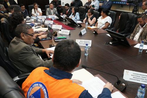  hospital, cerrado, daños, Villa Nueva