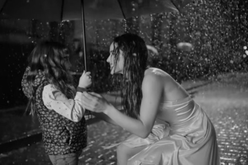 La actriz protagonizó el videoclip de "Mujer", perteneciente al disco "SECO". (Foto: Archivo)