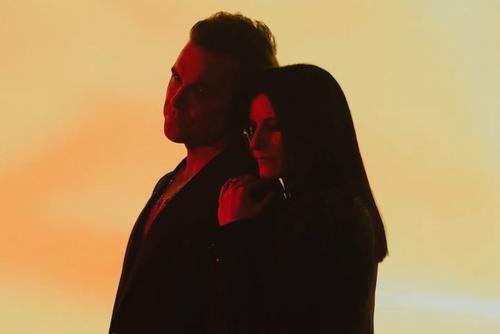 "Desire", la canción compuesta por Williams, sonará en cada torneo de la FIFA. (Foto: Instagram)