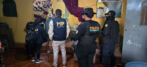 El supuesto implicado en el asesinato del alcalde Gerson Ajcuc tendrá que rendir declaración ante un juez. (Foto: MP)