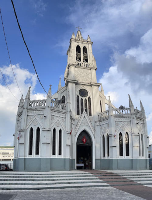 iglesias, turismo, guatemala 