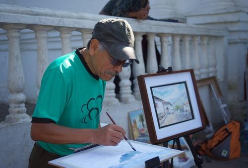 Domingo Morán Pop incursiona actualmente en el arte de la acuarela. (Foto: Redes sociales de Domingo Morán Pop)