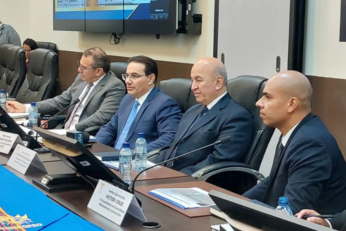 Marco Antonio Villeda, ministro de Gobernación, acudió a su primera citación en el Congreso. (Foto: Diario de Centro América)