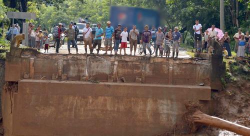 Tras ocho años de promesas, y a pesar de que gobiernos anteriores como el de Alejandro Giammattei afirmaron su finalización, la obra valorada en Q17 millones sigue inconclusa. (Foto: Archivo/Nuestro Diario)
