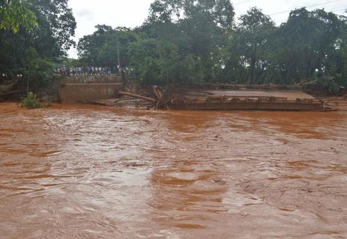 El ministro Díaz confirmó que procederán con la ejecución de fianzas y una denuncia penal por incumplimiento de contrato en la construcción del puente. (Foto: Archivo/Nuestro Diario)