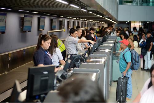 Por el momento la reducción de vuelos en Estados Unidos no afecta a Guatemala. (Foto: Nuestro Diario)