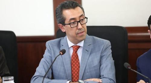El ministro de Finanzas Públicas, Jonathan Mencos, presentó una iniciativa de Ley para establecer un modelo unificado y agilizar la devolución de impuestos en Guatemala. (Foto: Archivo/Soy502)