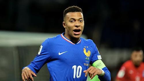 El 10 galo estará disponible para el partido tras disipar dudas sobre su físico. (Foto: Getty Images) 