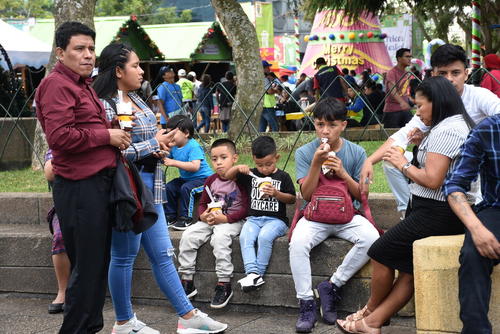 El Festival Navideño de la Ciudad estará en la Plaza de la Constitución hasta el 22 de diciembre. (Foto: Archivo)