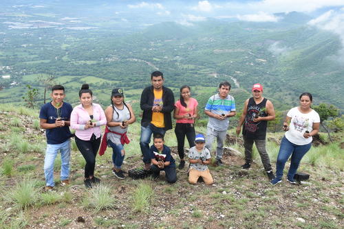 Descubre la Piedra del Zope: Senderismo familiar y vistas Motagua. (Foto: Wilder López/Colaborador)