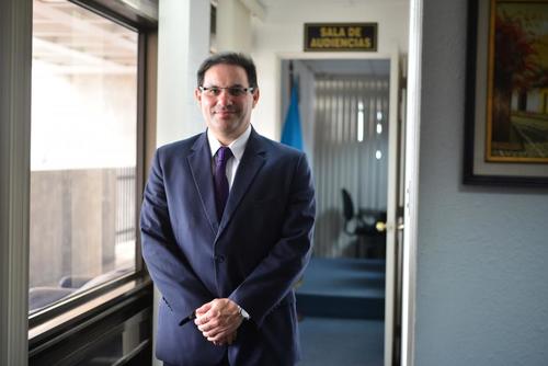 La gestión del nuevo ministro de Gobernación, Marco Antonio Villeda, se centró inicialmente en prioridades de seguridad, como la recaptura de 16 reos de alta peligrosidad. (Foto: Archivo/Soy502)