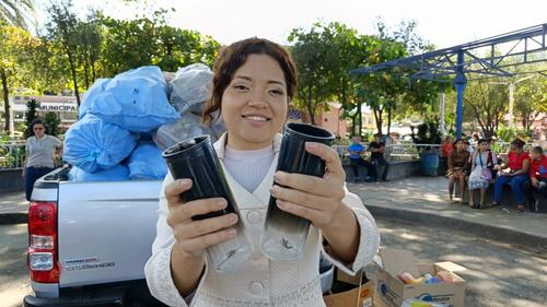 “Chaye por Vaso” promueve la conciencia ambiental y la limpieza comunitaria. (Foto: Edward Morales/Colaborador)