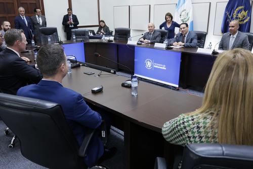 Los miembros de la Fuerza de Tarea Conjunta Vulcano brindarán apoyo estratégico en la búsqueda de los 16 privados de libertad que evadieron la justicia. (Foto: Mingob)
