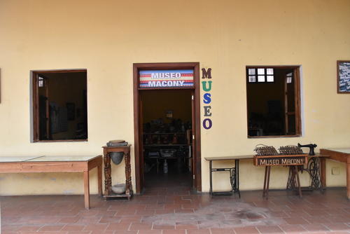 La colección fue donada a la Municipalidad de Mazatenango. (Foto: Marvin Pos/Colaborador)