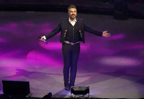 En redes circularon videos donde se le vio desorientado. (Foto: X)