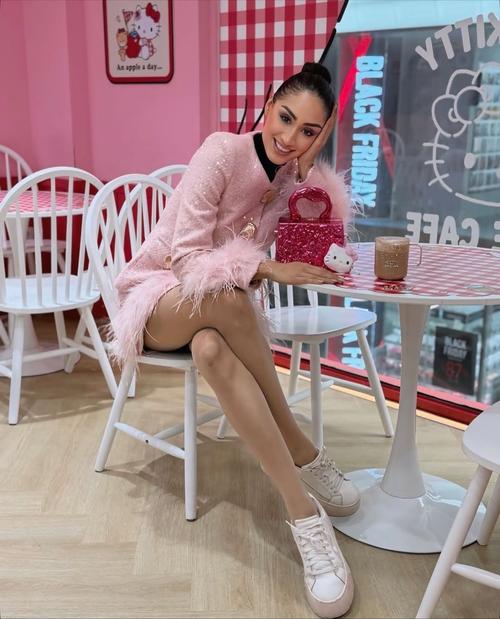 Raschel muestra otra faceta más casual en su paso por Corea. (Foto: Instagram)