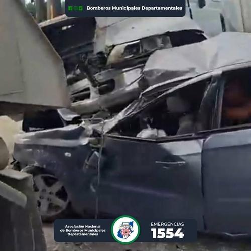 (Foto: Bomberos Municipales Departamentales) 
