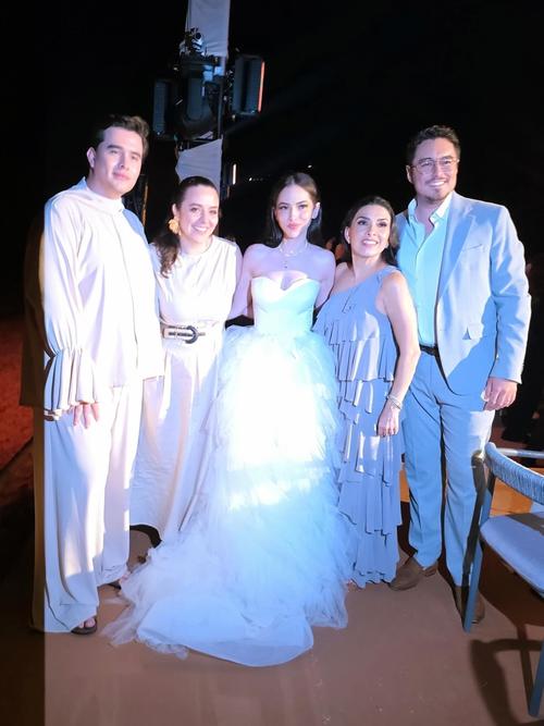 Paty Cantú y Christian Vázquez celebraron su boda frente al mar. (Foto: Instagram)