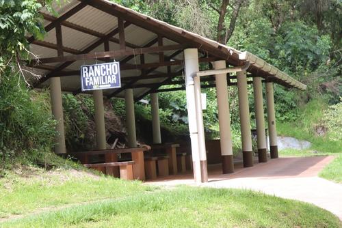 El lugar cuenta con ranchos familiares para comer y cocinar. (Foto: cortesía Laguneta de Salcajá)