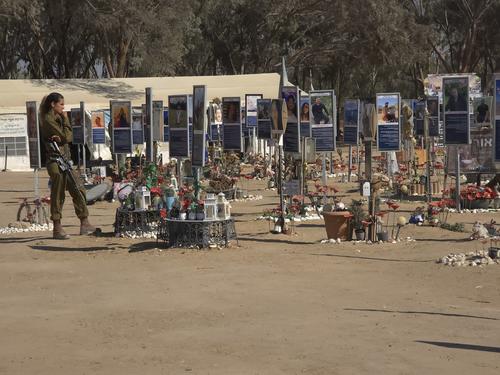 Lugar conmemorativo del Festival de Música Nova, tras la masacre el 7 de octubre de 2023, cerca de la frontera con Gaza. (Foto: Cortesía)