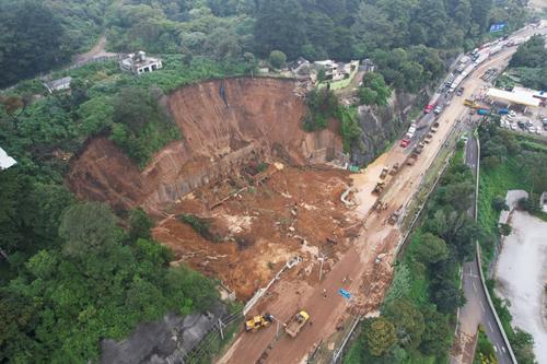 Tres viviendas resultaron afectadas y han sido evaluadas por Conred. (Foto: Wilder López/Soy502)