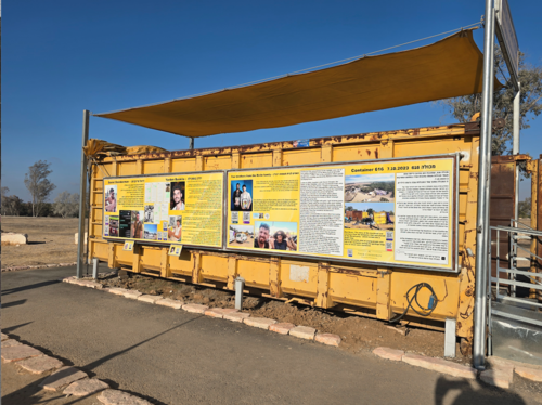 En este contenedor de basura se refugiaron varios asistentes del Festival, pero fueron asesinados. (Foto: Leonel Morales/Colaboración)