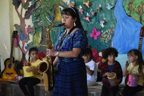 La música corre por la sangre de esta talentosa artista originaria de San Pedro La Laguna. (Foto: Alfonso Guárquez/Colaborador)