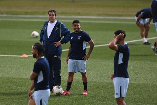 Tena supervisó cada uno de los detalles de sus dirigidos. (Foto: Pedro Mijangos)