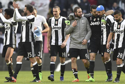 La Juventus descendió a la Serie B, en Italia, debido a su participación en amaños de partidos.