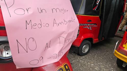 Conductores protestan en contra del Decreto 09-2025. (Foto: Estuardo Paredes/colaborador)
