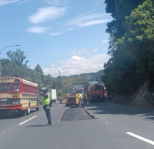 PMT Villa Nueva reporta tránsito lento hacia ciudad de Guatemala. (Foto: PMT Villa Nueva)
