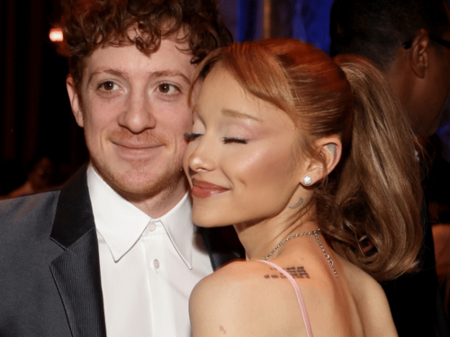 Slater y Grande se conocieron en el set de rodaje de "Wicked" en 2022. (Foto: X)