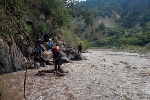 San Marcos, río Cuilco, jovén de 18 años
