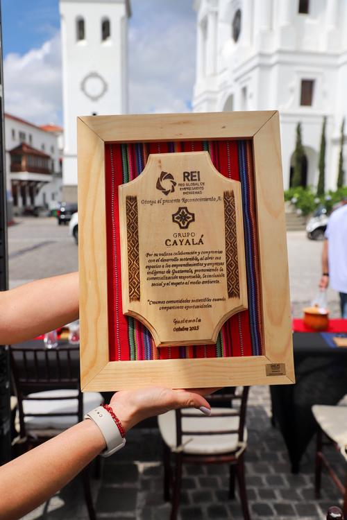 Ciudad Cayalá, REI, convenio, alianza, modelo empresarial sostenible, Bazar de Empresarios Indigenas, Guatemala, Soy502