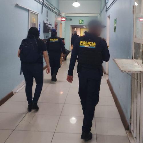 La FECI allana el Hospital Roosevelt por contratos irregulares este lunes 27 de octubre. (Foto: MP) 