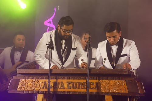 El corazón de toda la música de Alma Tuneca es la marimba, la cual suena en todas las canciones. (Foto: Archivo)