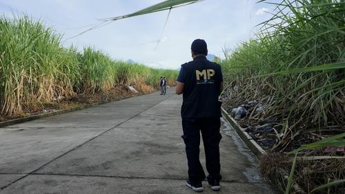 La hermana de Miranda Alvarado fue quien reconoció el cuerpo. (Foto: Surama Rodas/Nuestro Diario)