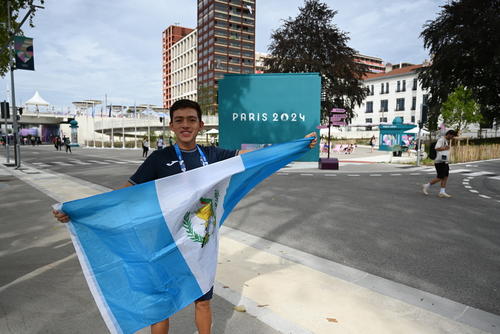 Siempre con la bandera azul y blanco por delante. (Foto: Archivo)