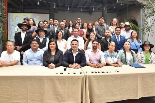 Diputados y otros miembros de las bases, así como fundadores de Semilla, buscan crear el partido Raíces. Así lo anunciaron en mayo. (Foto: Archivo/Soy502)
