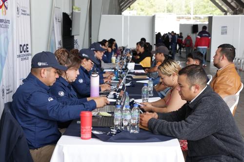 Más de 5,300 plazas de empleo estarán disponibles para las personas que acudan al evento. (Foto: Mintrab / Soy502)