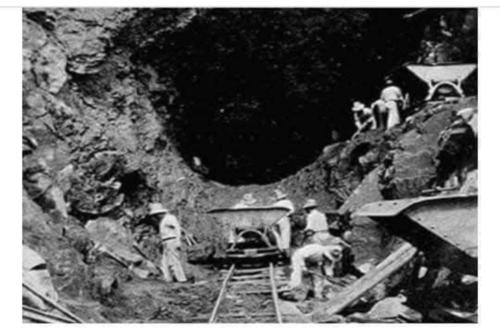 El paso por el túnel se convirtió en un punto clave para el desarrollo comercial y la conexión vial del país. (Foto: Erick Colop/Colaborador)