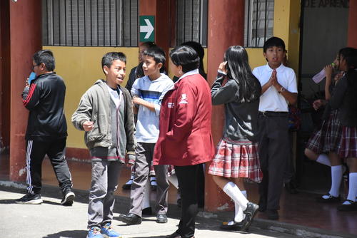 Los maestros deben contar con este documento al día. (Foto: Erick Colop/Colaborador)
