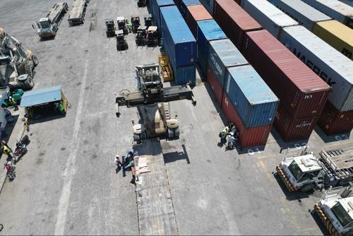 Puerto Santo Tomas de Castilla, Huelga, Conflicto, Empornac , 04