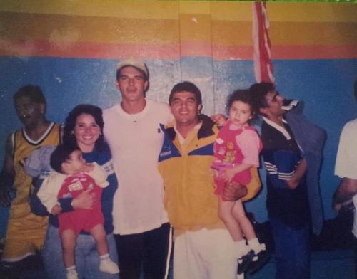 Ricardo Arjona, studiante, USAC, molestón 8