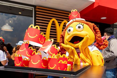 McDonald’s, nuevo restaurante, bulevar Reformadores, Villa Nueva, Guatemala, Soy502