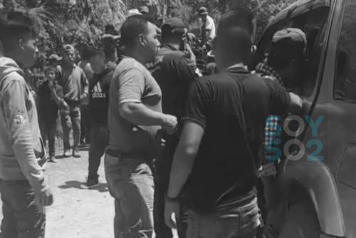 El joven de 15 años murió dentro del vehículo, mientras que su mamá fue trasladada a un hospital. (Foto: Cortesía)