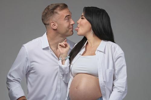 Lewis Howes entrena para seguir el ritmo de sus futuros hijos. (Foto: Instagram)