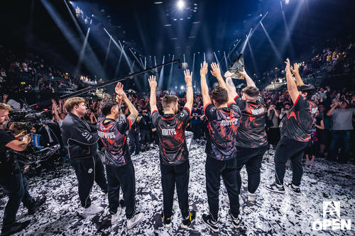 mario samayoa blast premier juegos 3