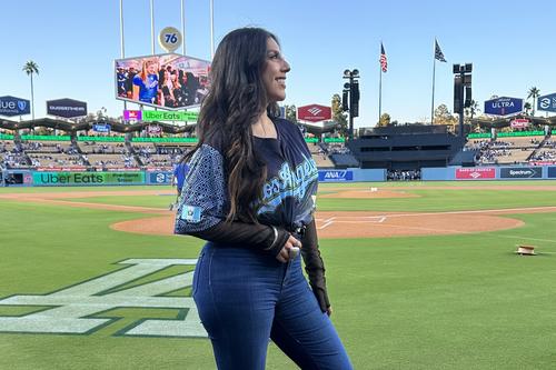 El Dodger Stadium vibró con música, tradición y orgullo guatemalteco. (Foto: Fabiola Roudha)